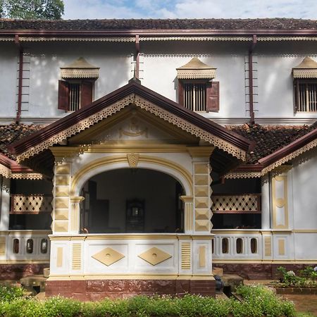 Hotel Gileemale Walawwa & Estate à Ratnapura Extérieur photo