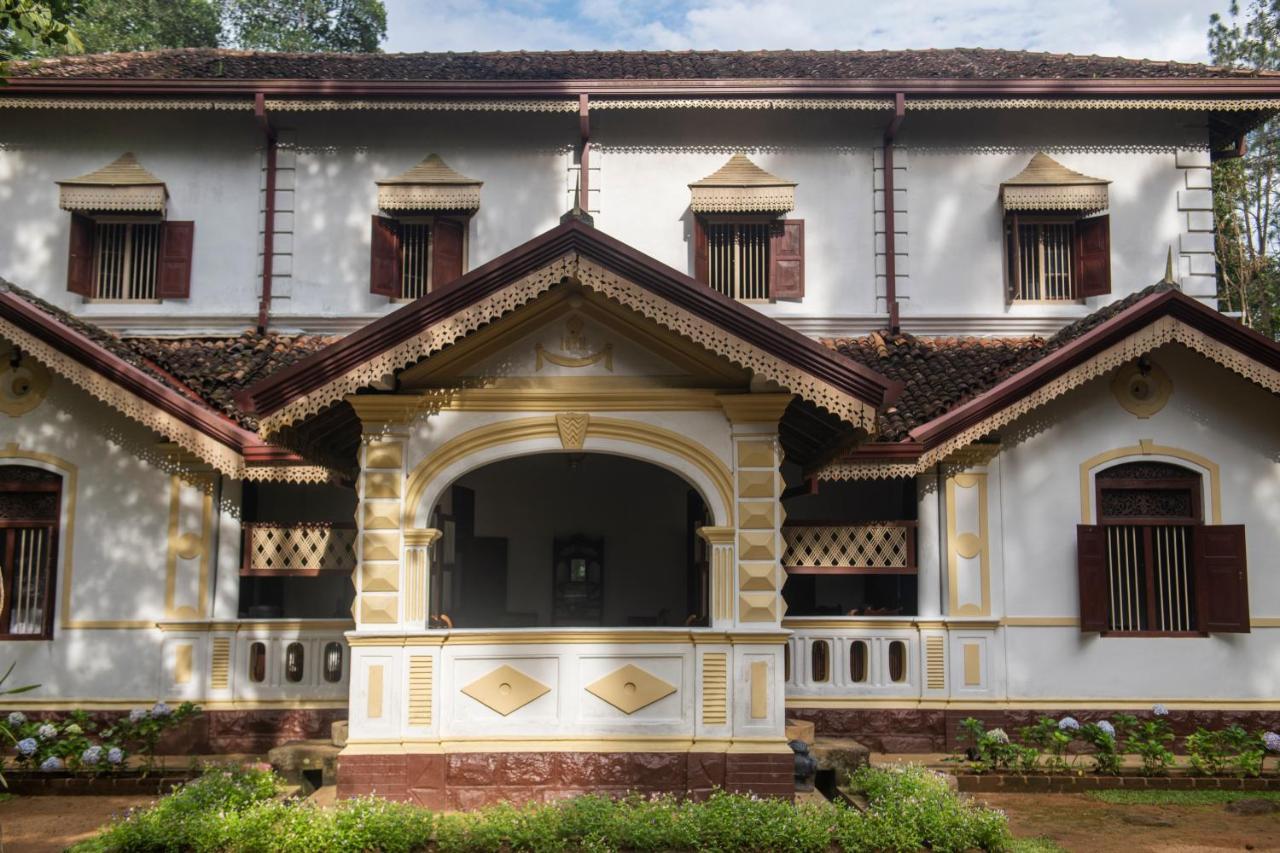 Hotel Gileemale Walawwa & Estate à Ratnapura Extérieur photo